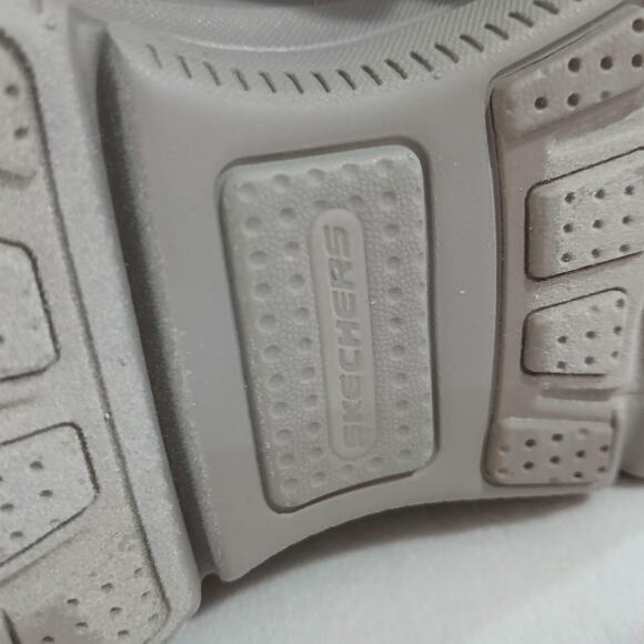 Skechers Martha Stewart Boots Womens Size 9 Taupe Fur Lined Hiking SN 188013 - Picture 9 of 11